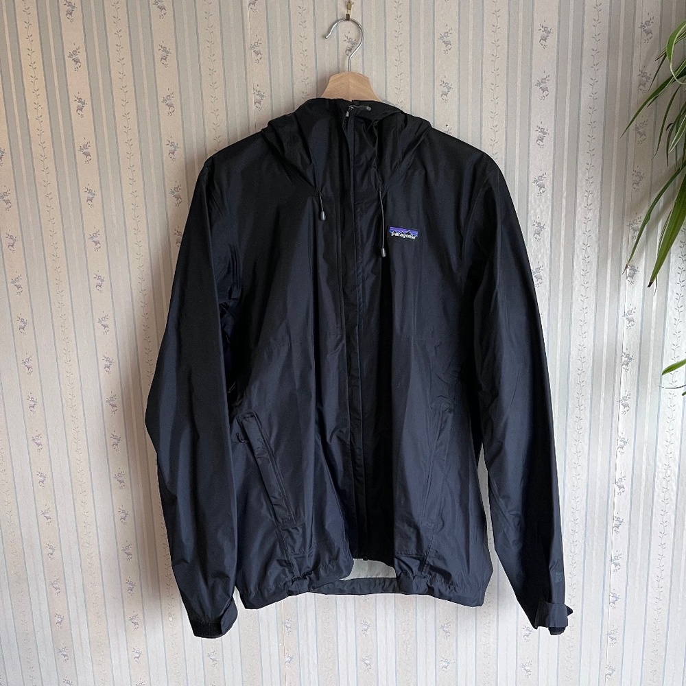 Patagonia Men’s Torrentshell Rain Jacket